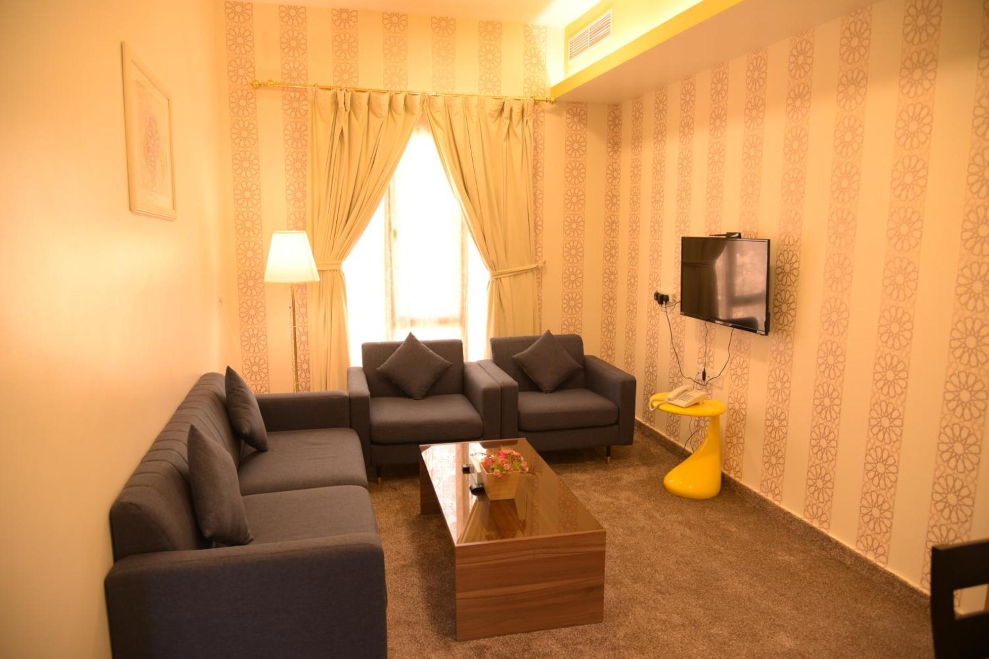 Dahlia Hotel Apartment Riggae Kuwait City Ngoại thất bức ảnh